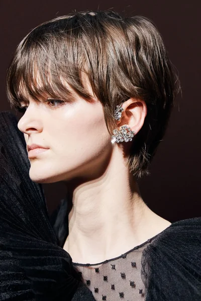 Look 90